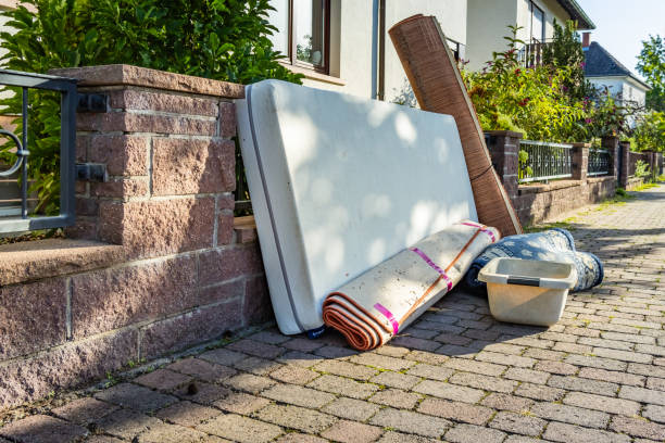 Best Construction Debris Removal  in Madeira, OH